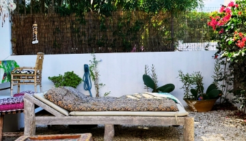 Resa Estates Ibiza Cala Tarida first line 3 bedrooms garden 3.jpg